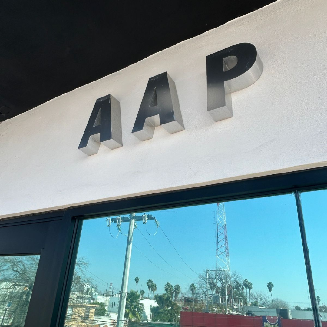 IDEAS Marketing_anuncio luminoso_aap