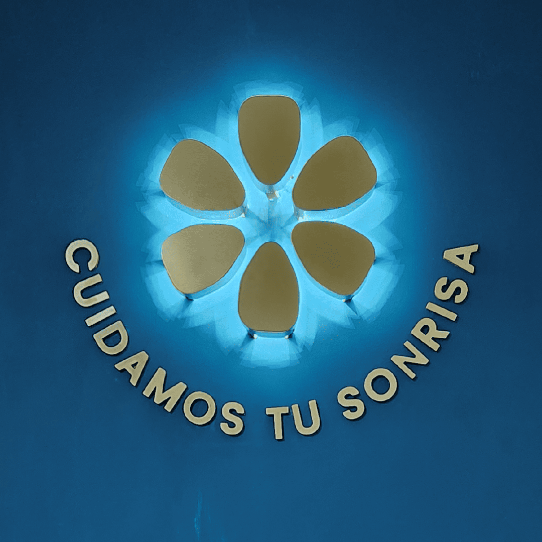 IDEAS Marketing_anuncio luminoso_cuidamos 1 (1)